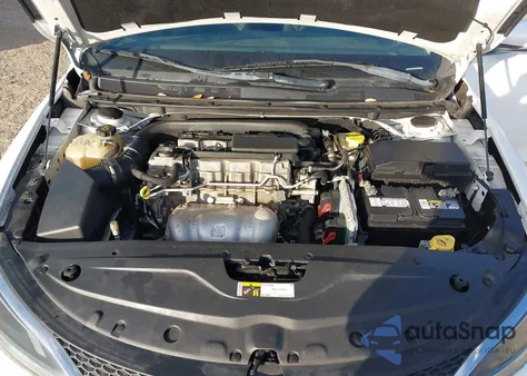 2016 Chrysler 200 Lx from USA, damaged, VIN 1C3CCCFB4GN121369